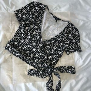 B&W Floral Crop Top w/ ties